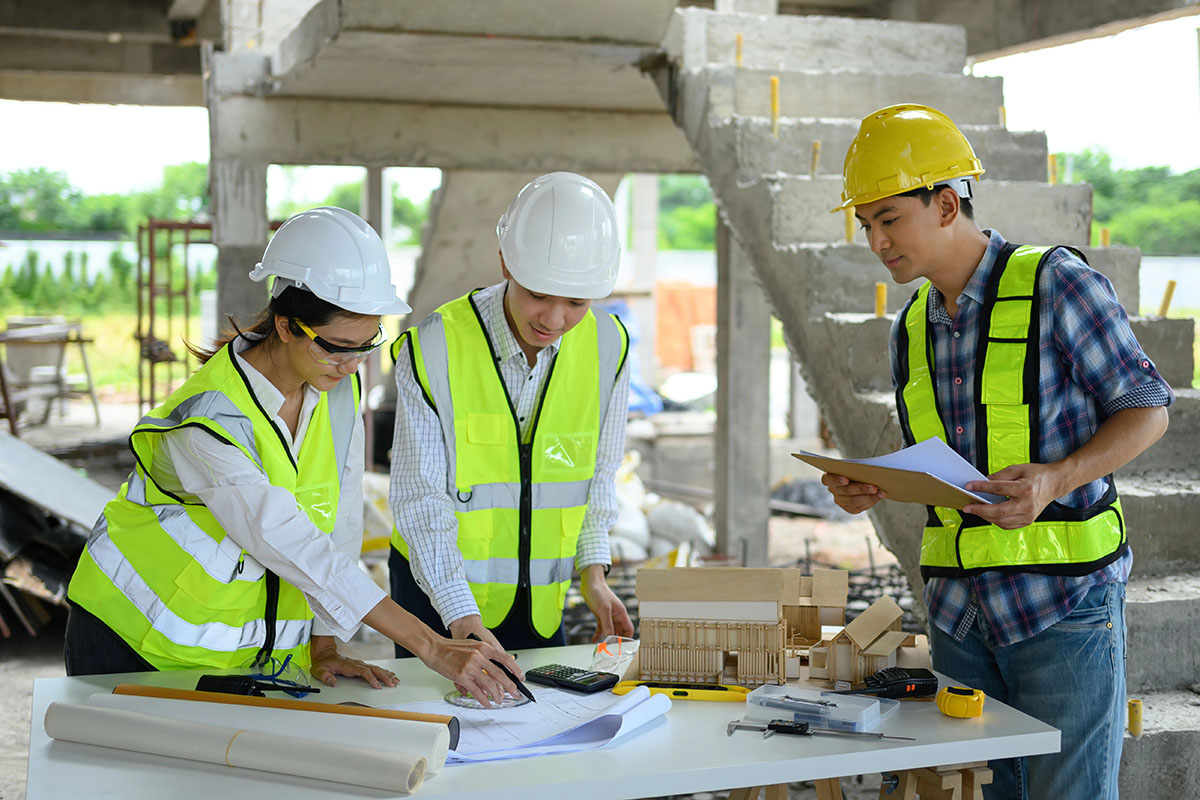 Why Construction Projects Get Delayed (And How to Keep Yours on Schedule)